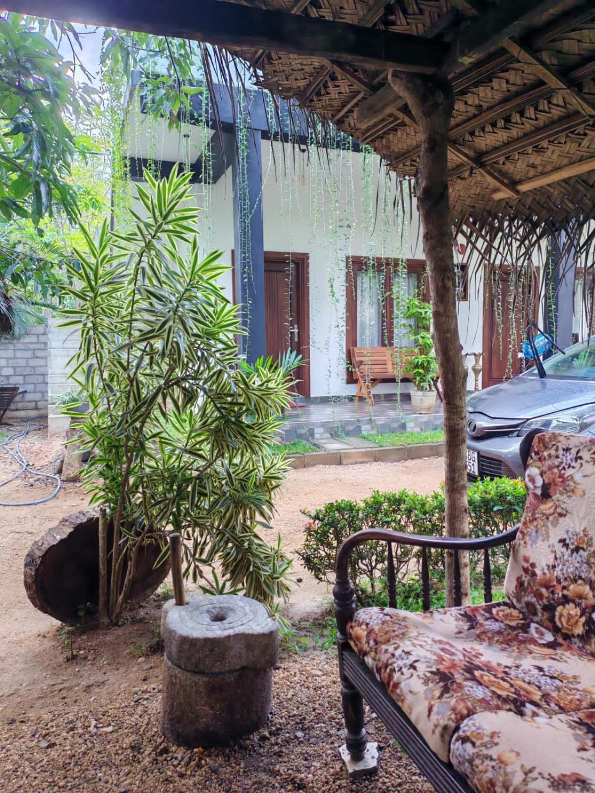 Hotel Awaken Dambulla Exterior photo
